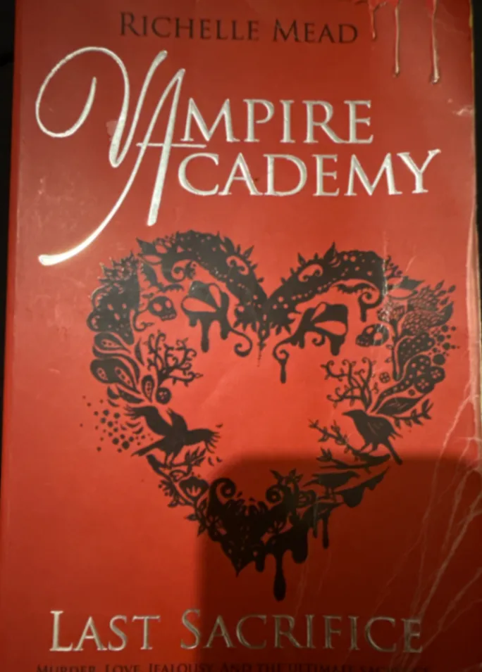 Vampire academy Last Sacrifice